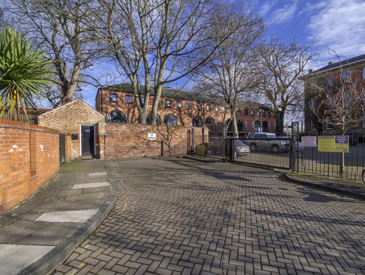 Apartament The Beehive Studio York Zewnętrze zdjęcie